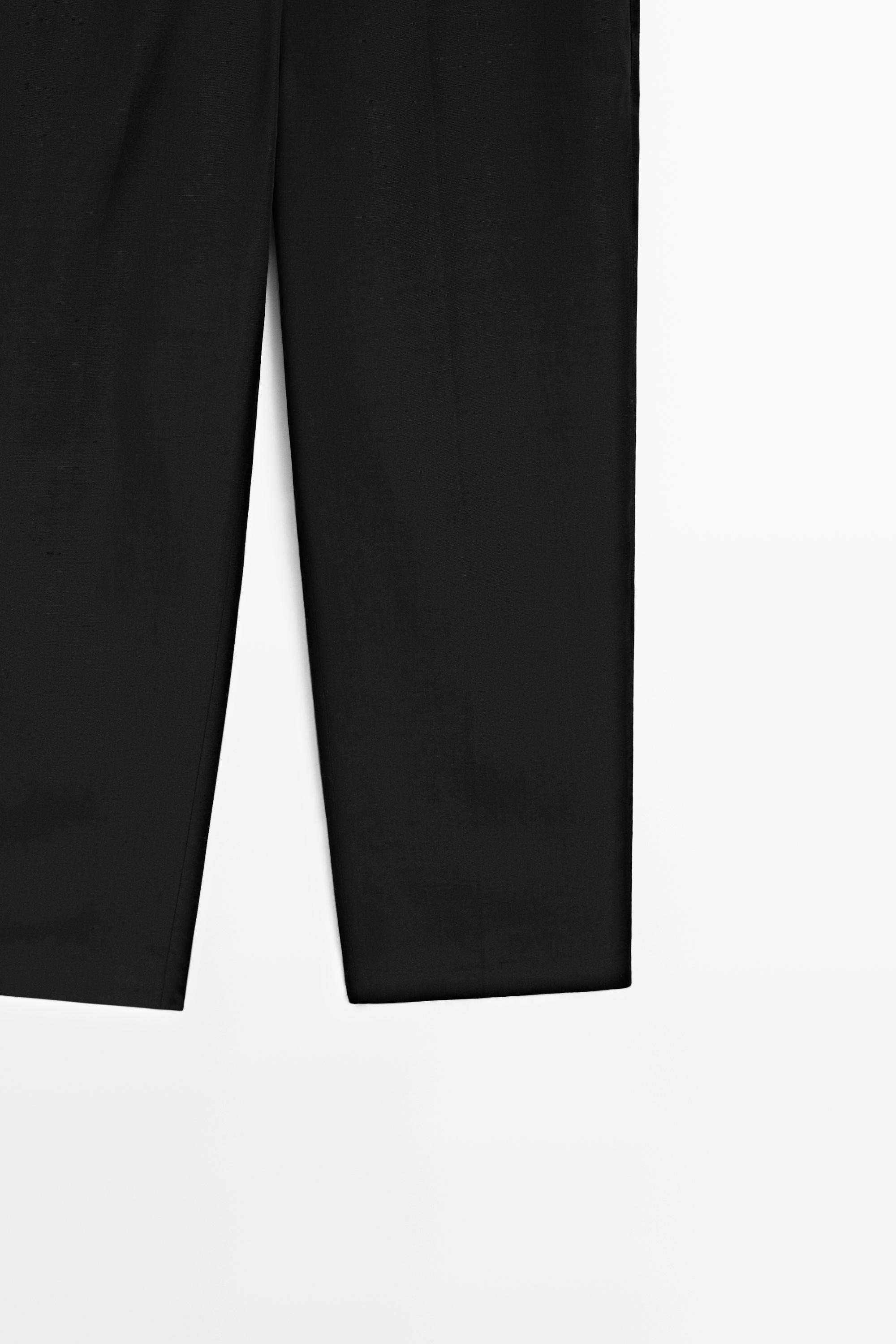 Slim fit capris
